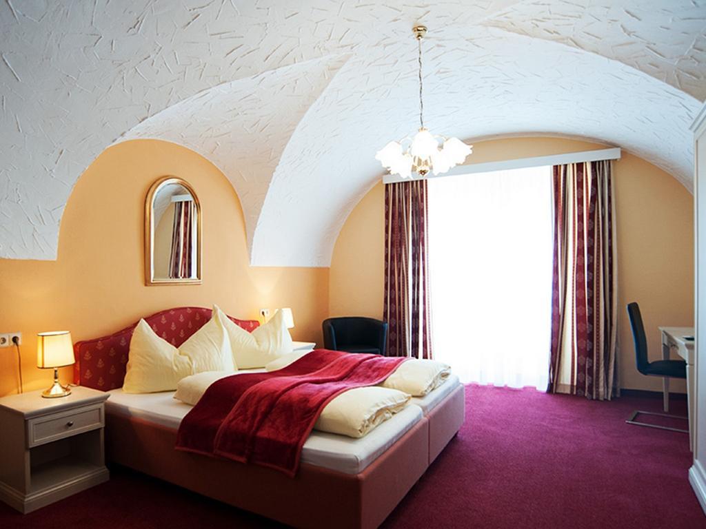 Pension Frenzl - Kaiser von Österreich Hermagor-Pressegger See Exterior foto